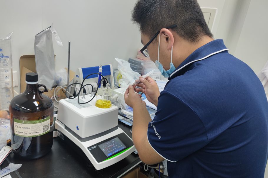 维科美拓WKT-A9卡尔费休水分测定仪在北京擎科生物科技有限公司的应用 客户现场